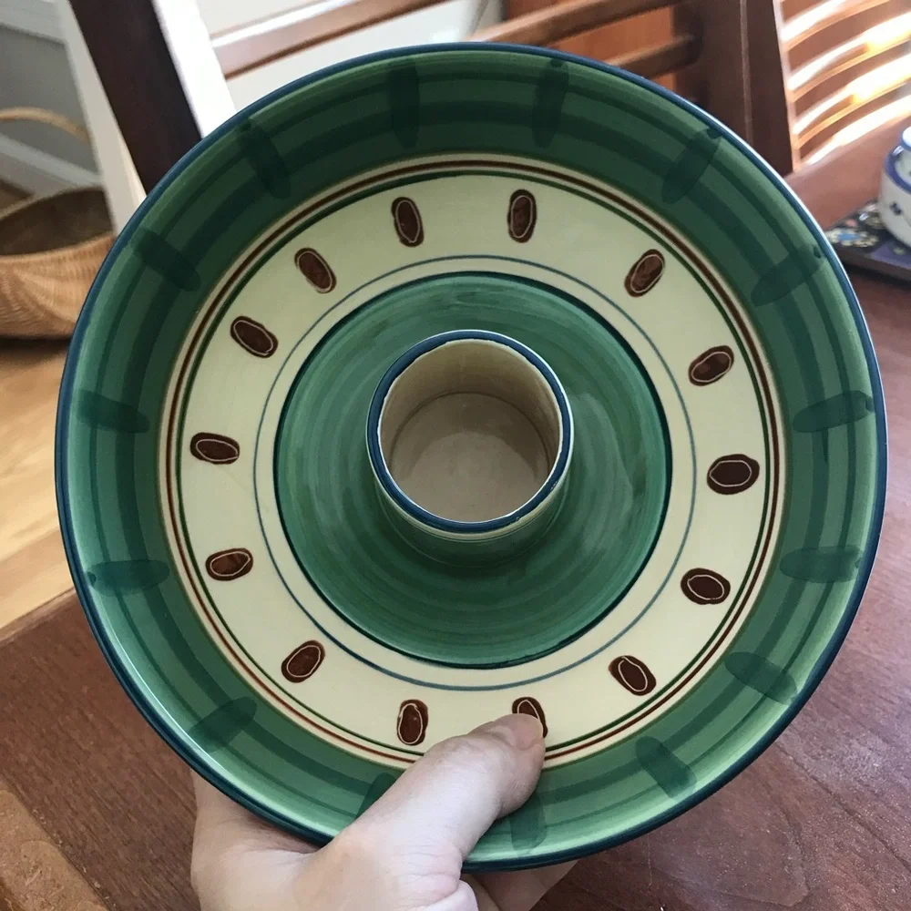 Harry & David OLIVE BOWL *Pit Well*